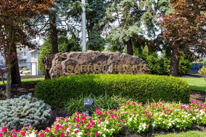 62 Amethyst Lane Paterson NJ 07501