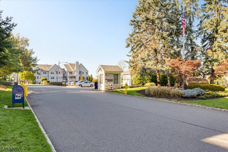 62 Amethyst Lane Paterson NJ 07501