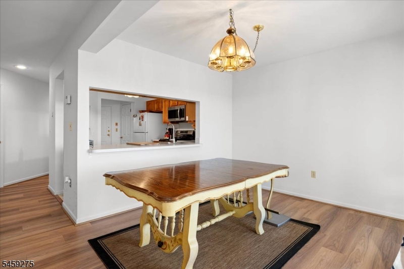 62 Amethyst Lane Paterson NJ 07501
