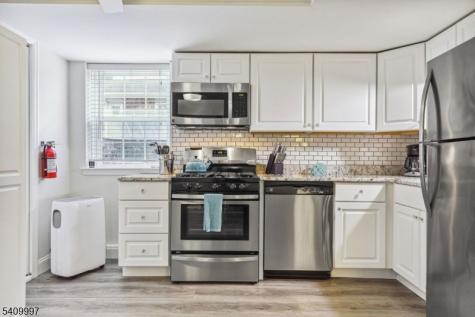 470 Valley Road Montclair NJ 07043