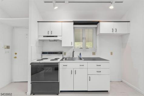 5327 Berkshire Valley Road Jefferson NJ 07438