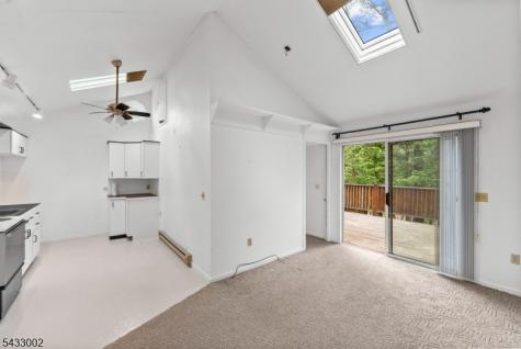 5327 Berkshire Valley Road Jefferson NJ 07438