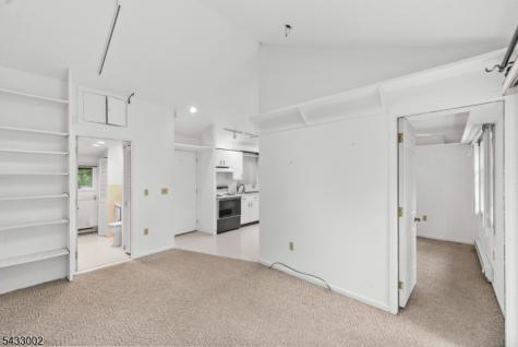 5327 Berkshire Valley Road Jefferson NJ 07438
