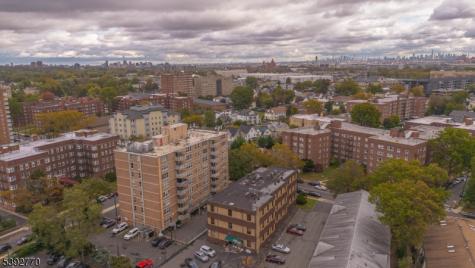 704 712 N Broad Street Elizabeth NJ 07208