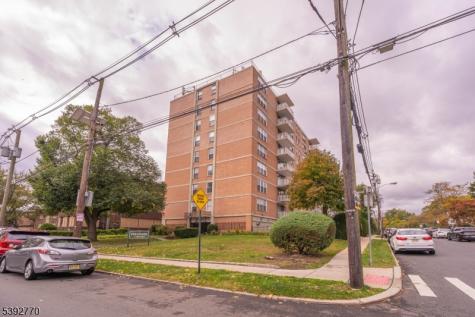 704 712 N Broad Street Elizabeth NJ 07208