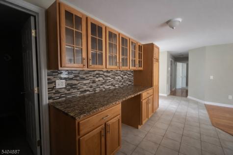 113 Bourne Ci Hardyston NJ 07419