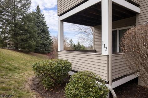 113 Bourne Ci Hardyston NJ 07419