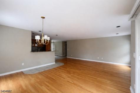 113 Bourne Ci Hardyston NJ 07419