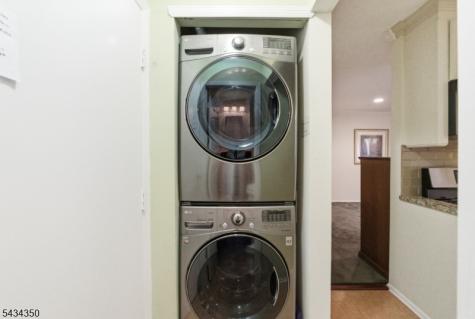 26 Hart Drive West Orange NJ 07052