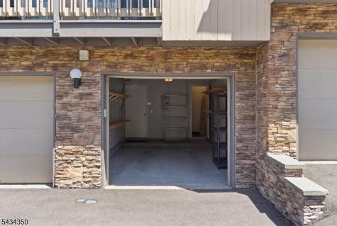 26 Hart Drive West Orange NJ 07052