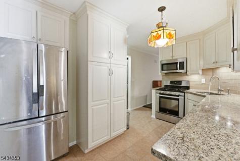 26 Hart Drive West Orange NJ 07052