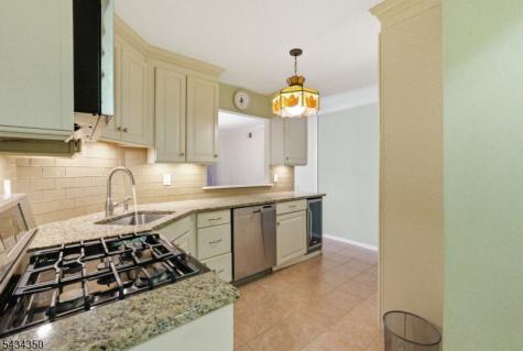 26 Hart Drive West Orange NJ 07052