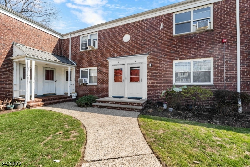 418 Esplanade Hackensack NJ 07601