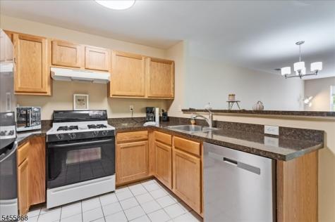 50 Pasture Court Roxbury NJ 07852