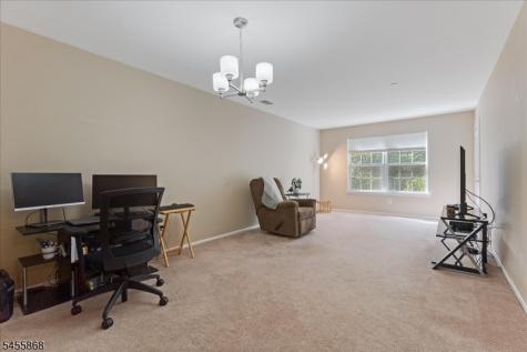 50 Pasture Court Roxbury NJ 07852