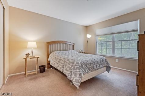 50 Pasture Court Roxbury NJ 07852