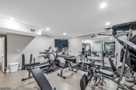 15 Halina Lane Butler NJ 07405