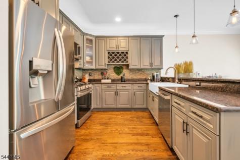 15 Halina Lane Butler NJ 07405