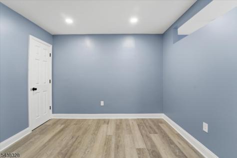 816 W Grand Street Elizabeth NJ 07202