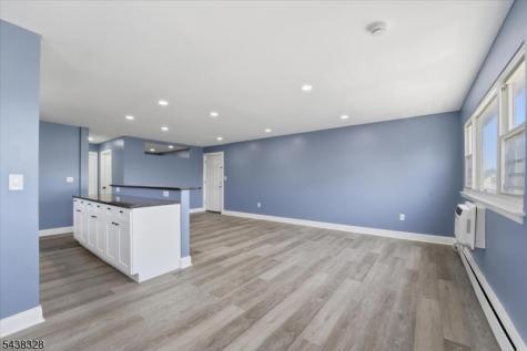 816 W Grand Street Elizabeth NJ 07202
