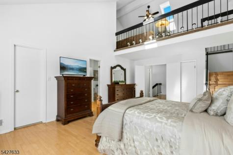44 Tisbury Court Scotch Plains NJ 07076
