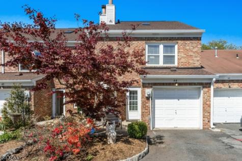 44 Tisbury Court Scotch Plains NJ 07076