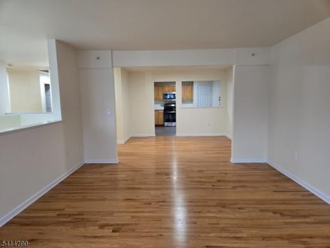 206 Pinelli Drive Piscataway NJ 08854