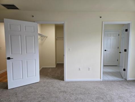 206 Pinelli Drive Piscataway NJ 08854
