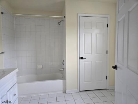 206 Pinelli Drive Piscataway NJ 08854