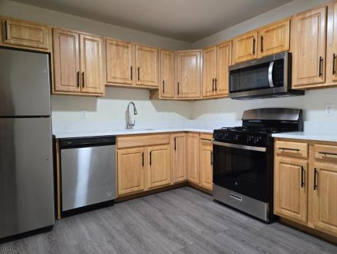 206 Pinelli Drive Piscataway NJ 08854