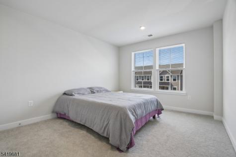49 Owen Court Franklin NJ 08873