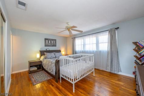 8 Sherbone Place Sayreville NJ 08872