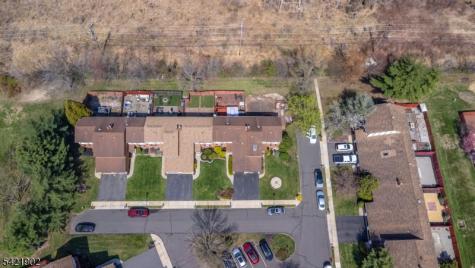 8 Sherbone Place Sayreville NJ 08872