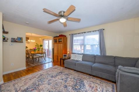 8 Sherbone Place Sayreville NJ 08872
