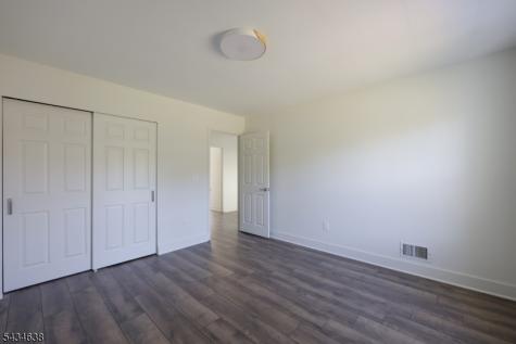 3 Cheyenne Trail Branchburg NJ 08876