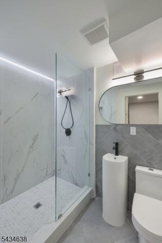 3 Cheyenne Trail Branchburg NJ 08876