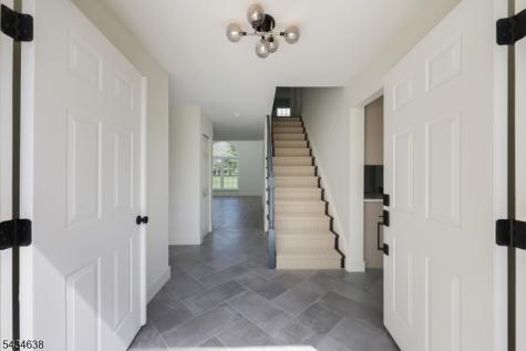 3 Cheyenne Trail Branchburg NJ 08876