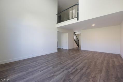 3 Cheyenne Trail Branchburg NJ 08876