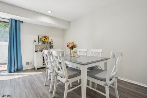165 Essex Avenue Metuchen NJ 08840
