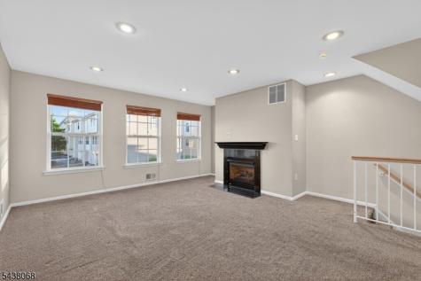 27 Woodlake Drive Sayreville NJ 08859