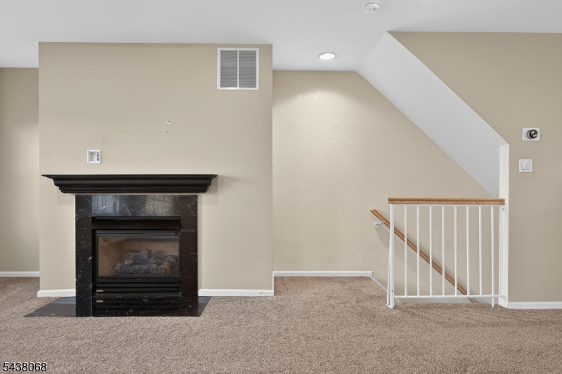 27 Woodlake Drive Sayreville NJ 08859