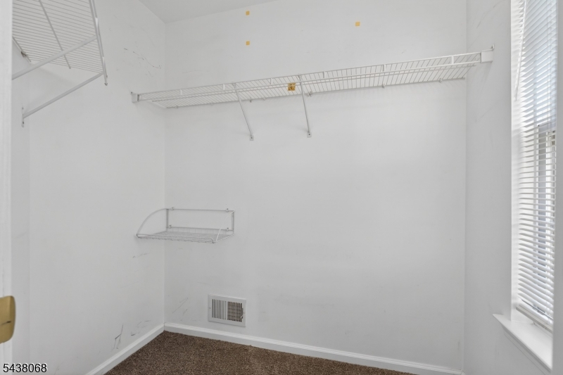 27 Woodlake Drive Sayreville NJ 08859