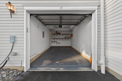 27 Woodlake Drive Sayreville NJ 08859