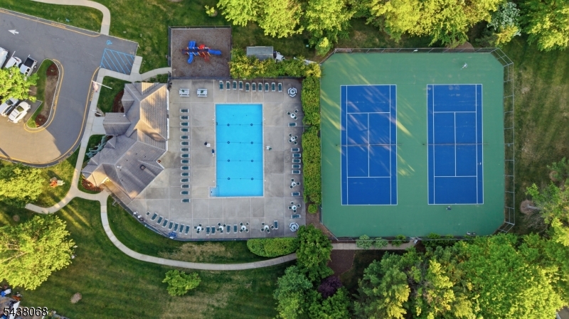 27 Woodlake Drive Sayreville NJ 08859