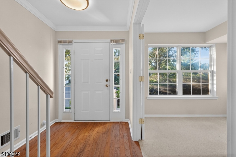 27 Woodlake Drive Sayreville NJ 08859