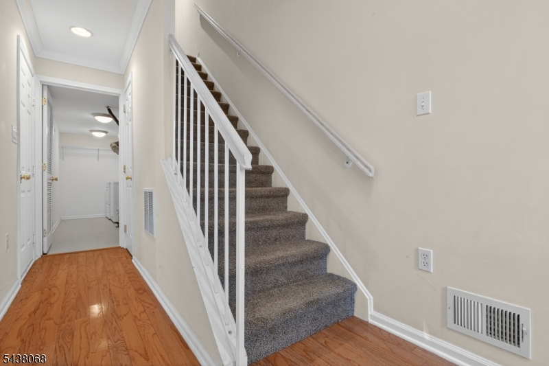27 Woodlake Drive Sayreville NJ 08859