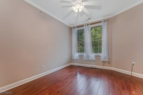379 Victoria Drive Bridgewater NJ 08807