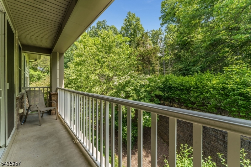 379 Victoria Drive Bridgewater NJ 08807