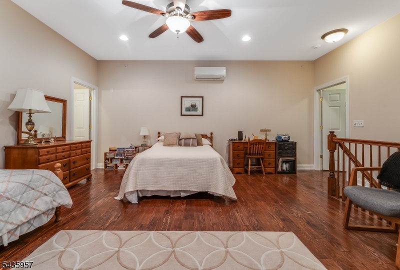 379 Victoria Drive Bridgewater NJ 08807