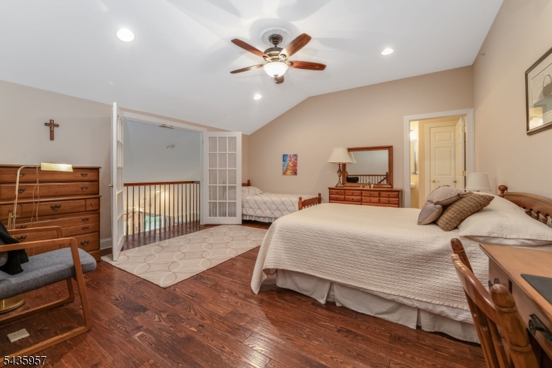 379 Victoria Drive Bridgewater NJ 08807